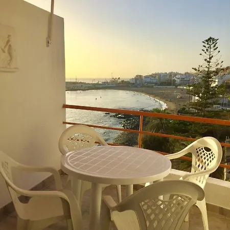 Atlantic Breeze Edificio Cristianmar * לוס כריסטיאנוס